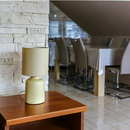Gardi Apartment