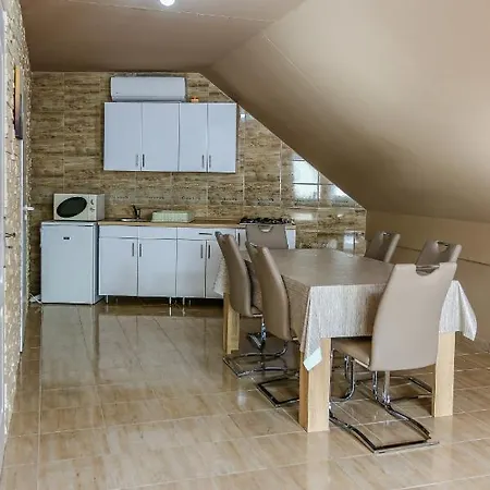 Gardi Apartment *