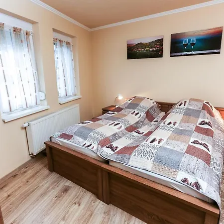 Apartment Gardi Szekszárd